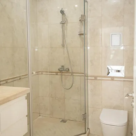 Elegant 1br In The Center Of By Flat Manаger Апартамент Варна